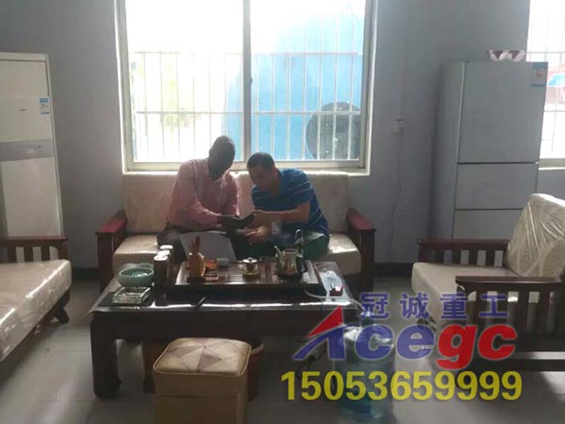 沙金礦開采設(shè)備 沙金礦開采設(shè)備