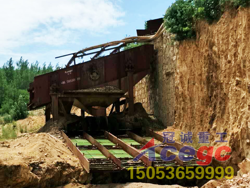 振動篩沙金采礦設備 振動篩沙金采礦設備
